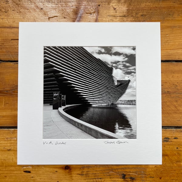 V & A, Dundee signed square mounted print 30 x 30cm FREE DELIVERY