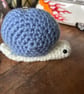 Sammy Snail – blue and white Crocheted Keyring