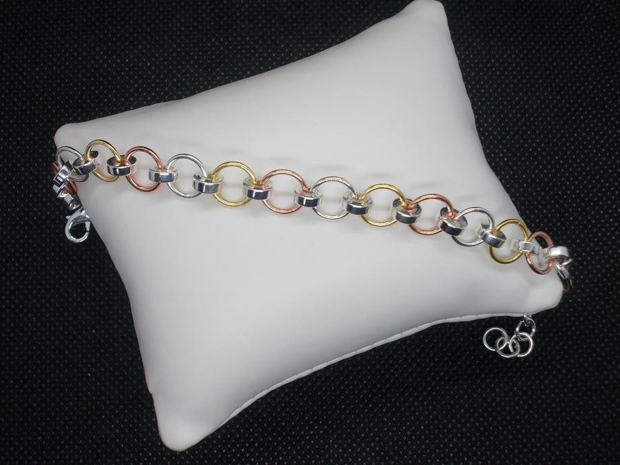 Haematite linked bracelet