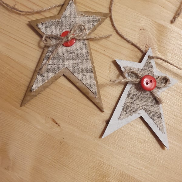 Small rustic star decorations or gift tags