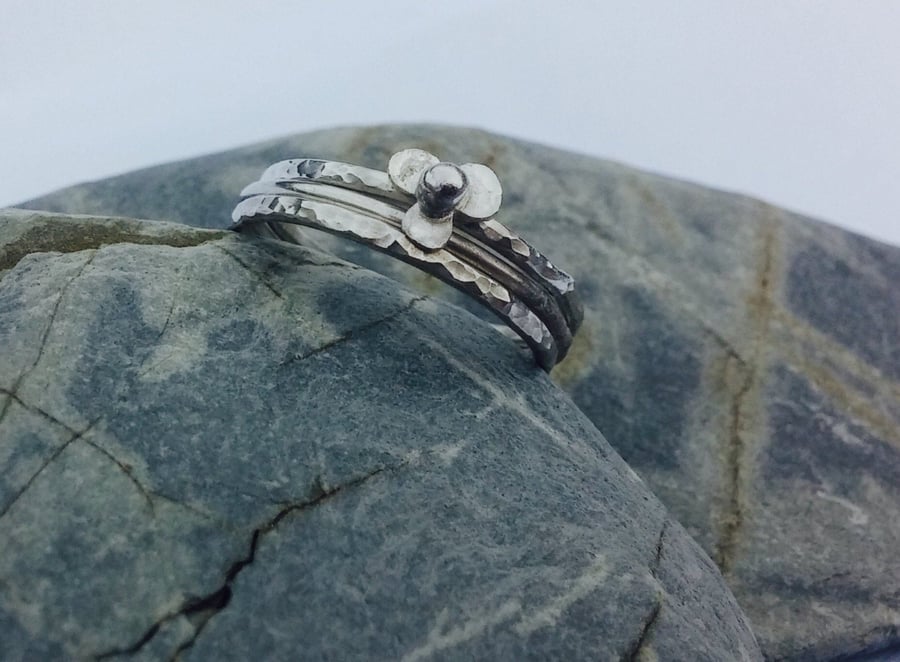 Silver Flower Stacking Ring set, Set of Three Rings, Stack of Rings, Skinny Ring