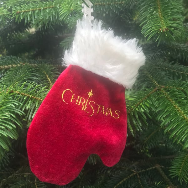 Santa mitten mini tree decoration 