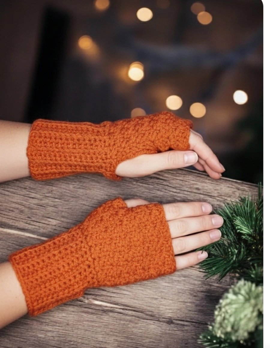 Handmade Crochet Finger-less Gloves Chunky Rust One Size New