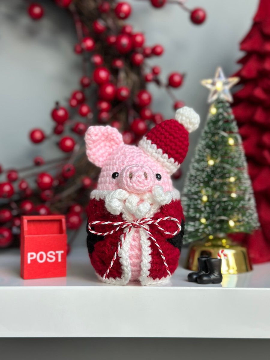 Santa Piggy in a Blanket