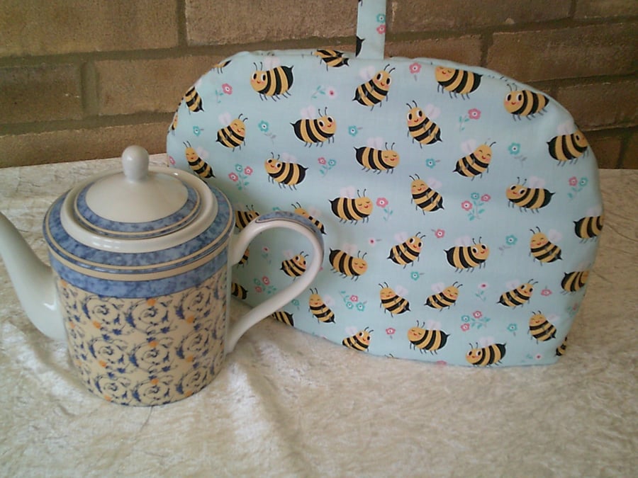 Comical Bees Large Teacosy