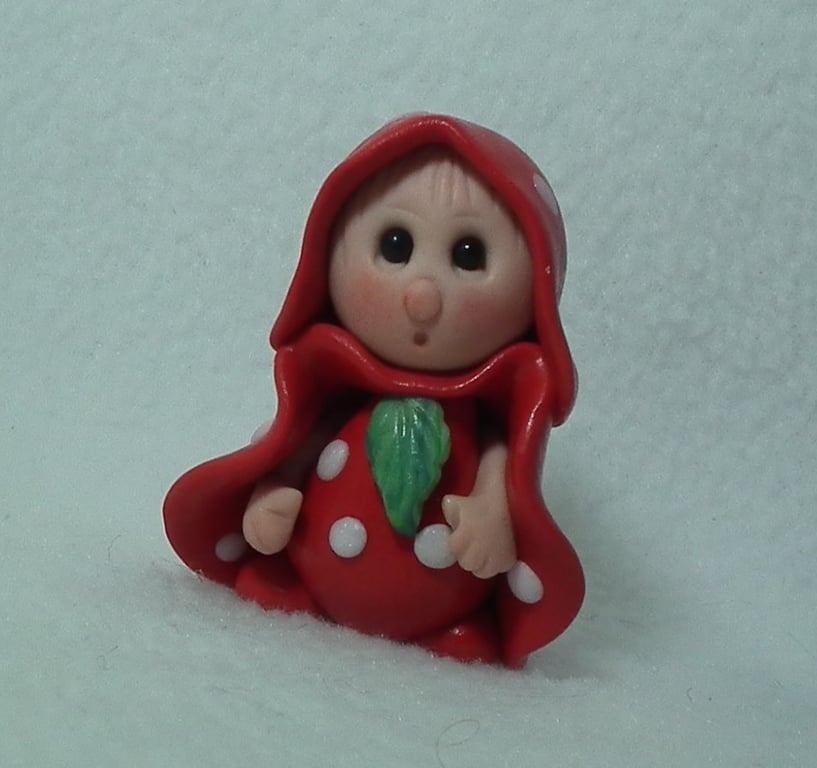 Tiny Fly Agaric Toadstool Gnome 'Dally' 1.5" OOAK Sculpt by Ann Galvin