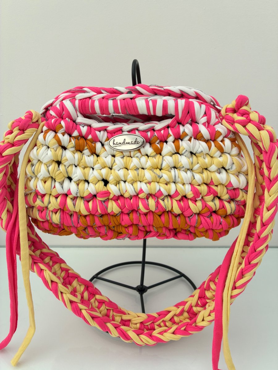 handmade crochet handbag 