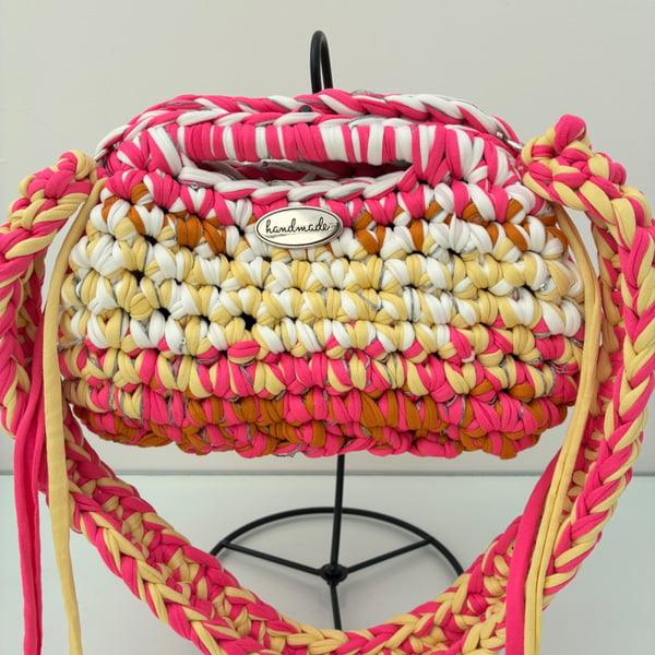 handmade crochet handbag 