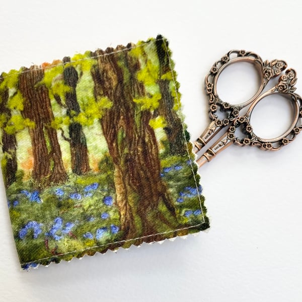 Bluebell wood needle, pin and safety pin case. 