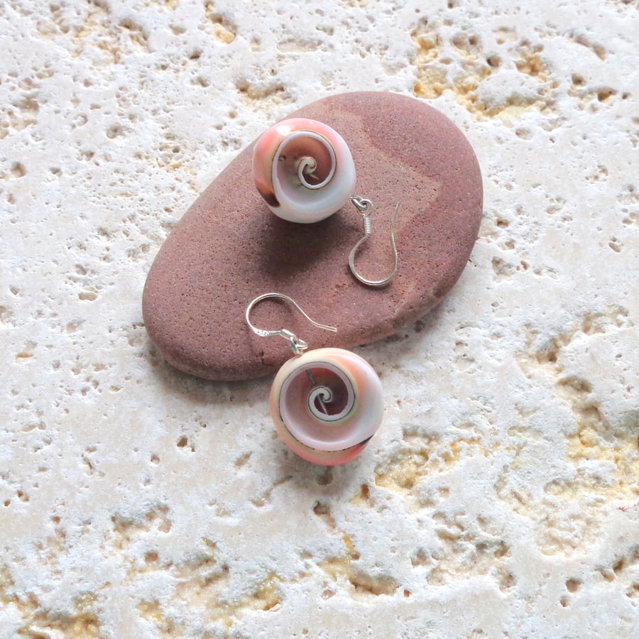 Real sea shell earrings