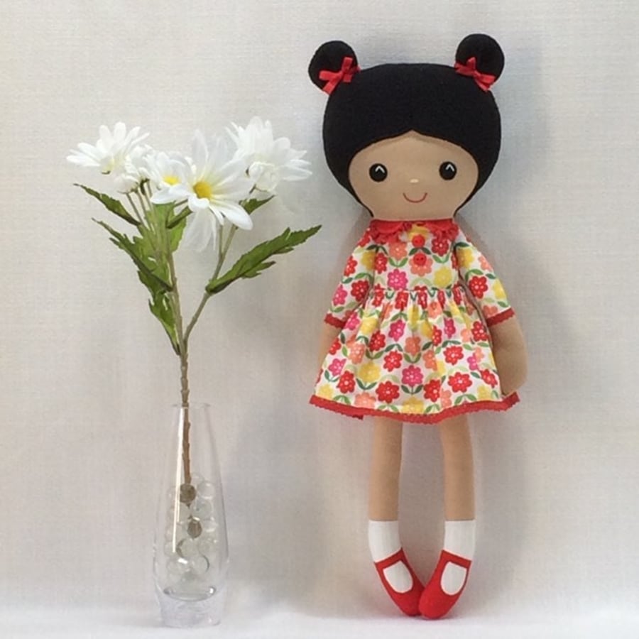 Pretty Daisy doll