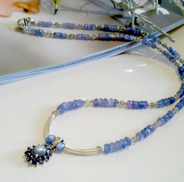 AA GRADE Tanzanite & Moonstone Sterling Silver Necklace