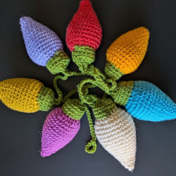 Crochet Christmas Light Bunting, approx 80 cm long