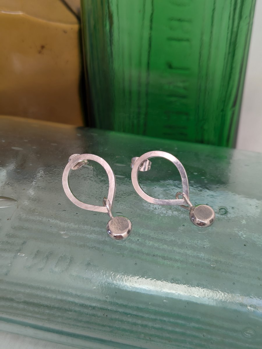 Sterling silver raindrop earrings 
