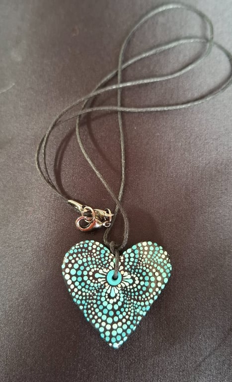 Small Dot Mandala Necklace