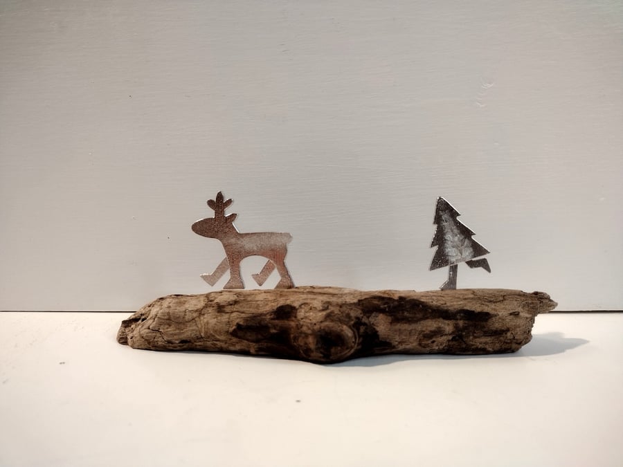 Reindeer and Tree Walking 1