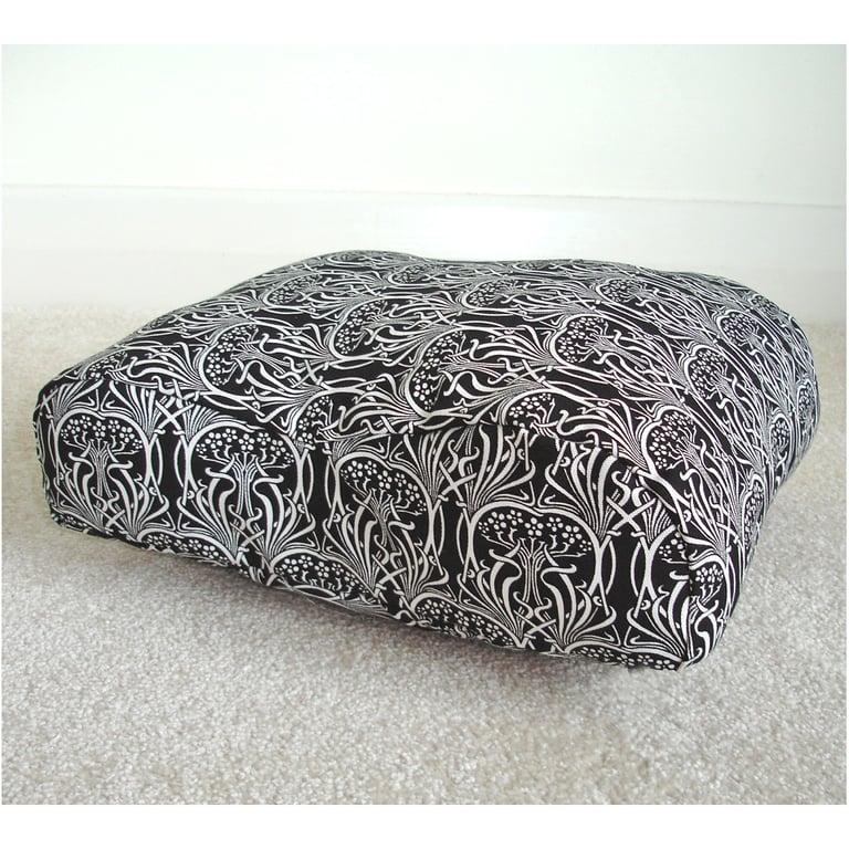 Tempur Pedic Original Travel Pillow Cover Art Nouveau Black Orthopaedic Neck