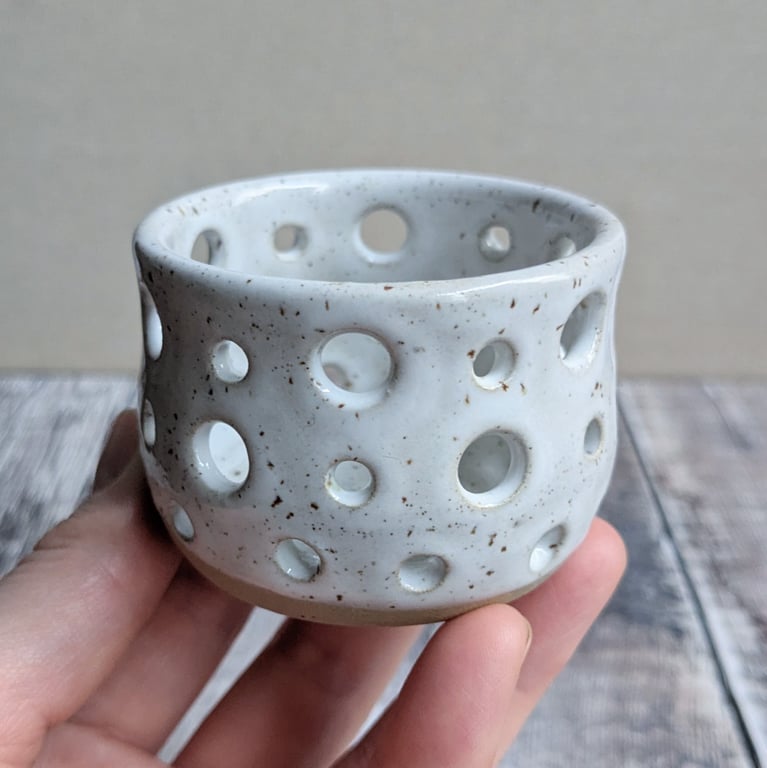 Perfectly imperfect White speckled holed tealight holder