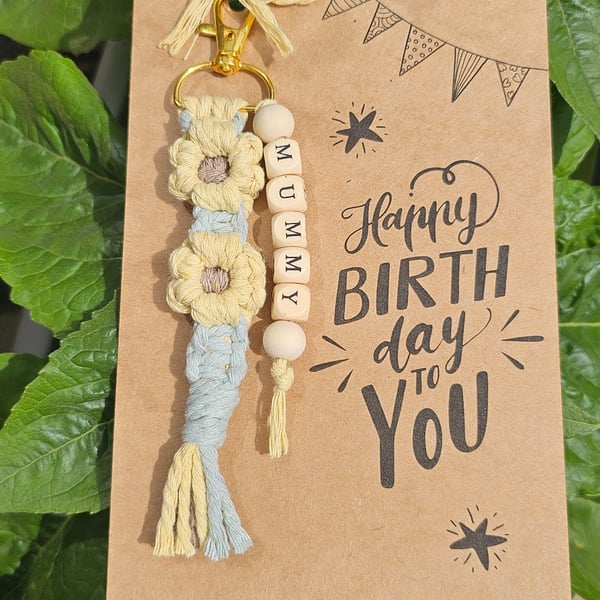 Sunflower macrame key or bagchain with custom name wooden beads