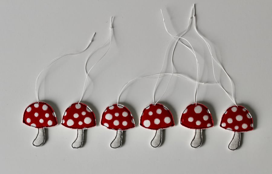 Little Mushrooms 3 - Six Hanging Decorations