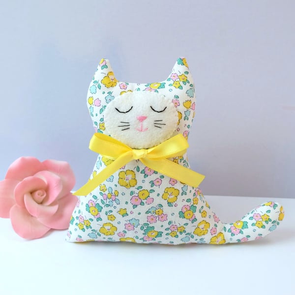  Lavender Cat Sachet Liberty Coastal Cream Floral Fabric