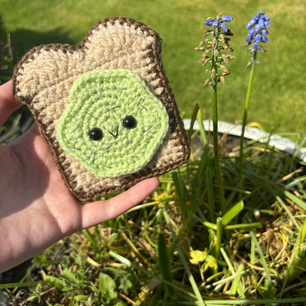Crocheted Toast and Guacamole