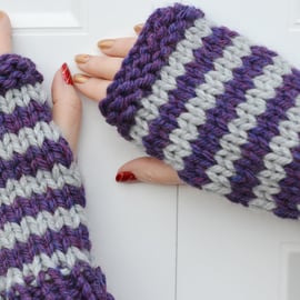 Chunky Gloves, Womens Knitted Super  Grey, Purple, Small to Medium S