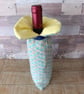 Geometric insulated bottle gift bag - Image 3