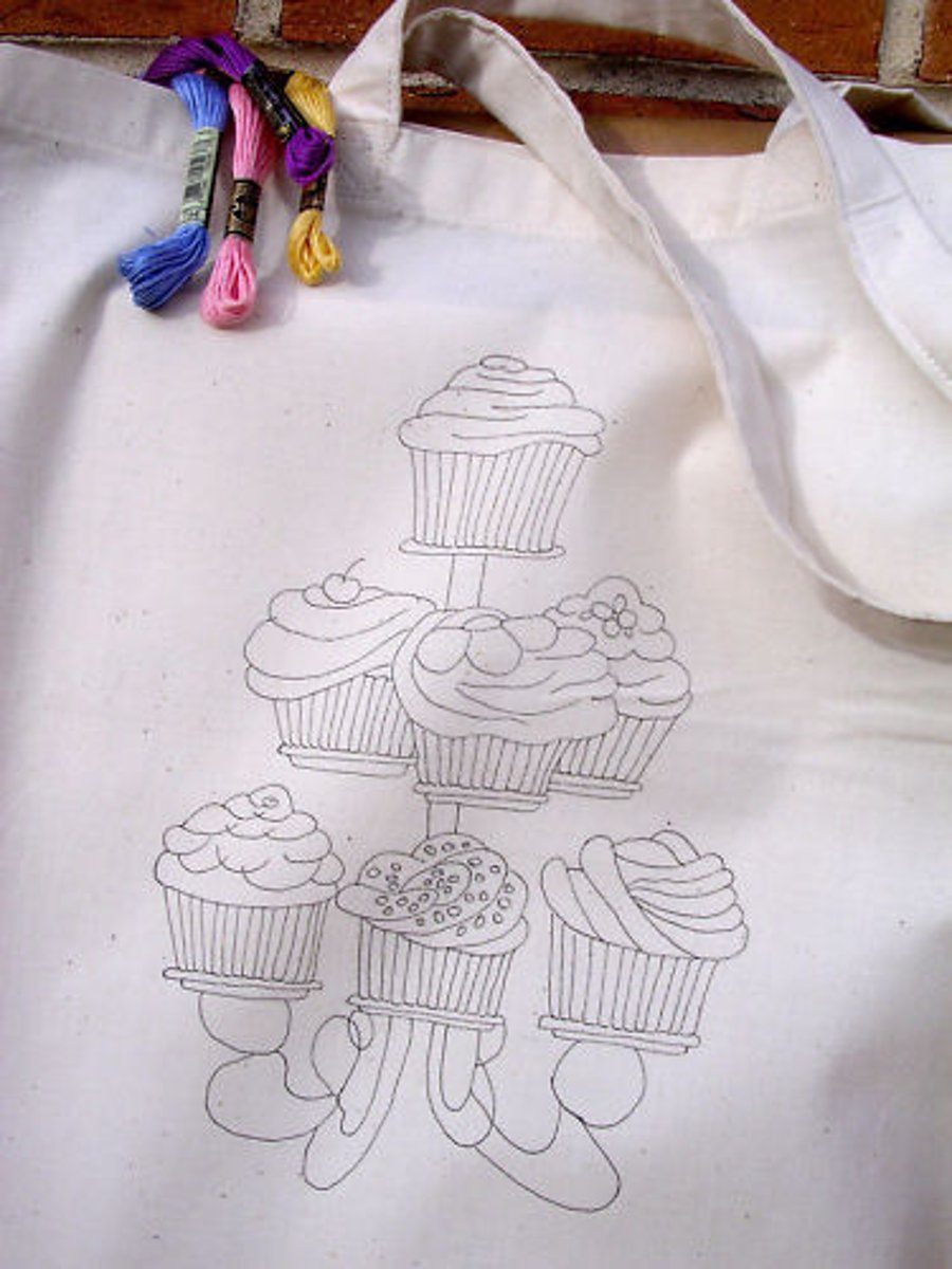 Ready to Embroider, Tote Bag, with Unique Cupcake, Embroidery Design, Pattern
