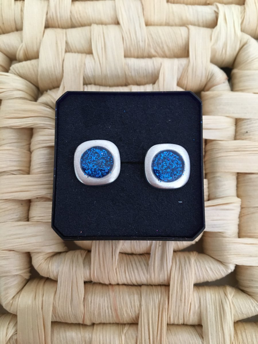 Satin Edged Brilliant Blue Ear Studs