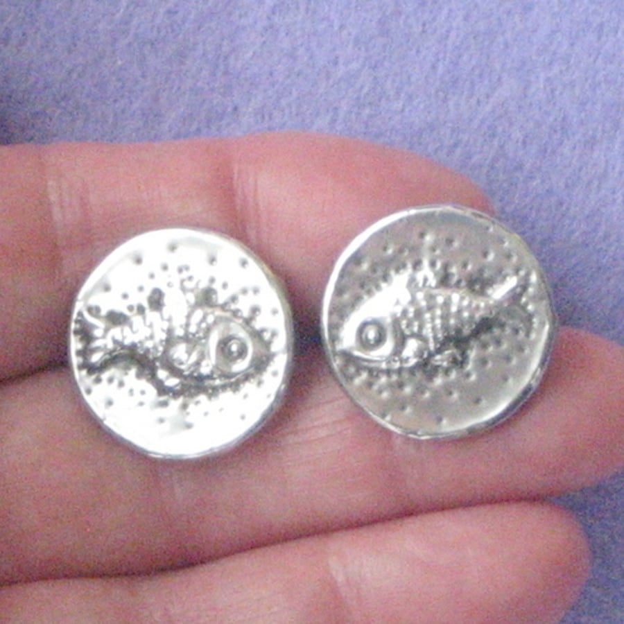 Fish cufflinks in pewter