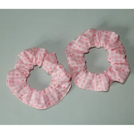 Scrunchies pink and white daisies