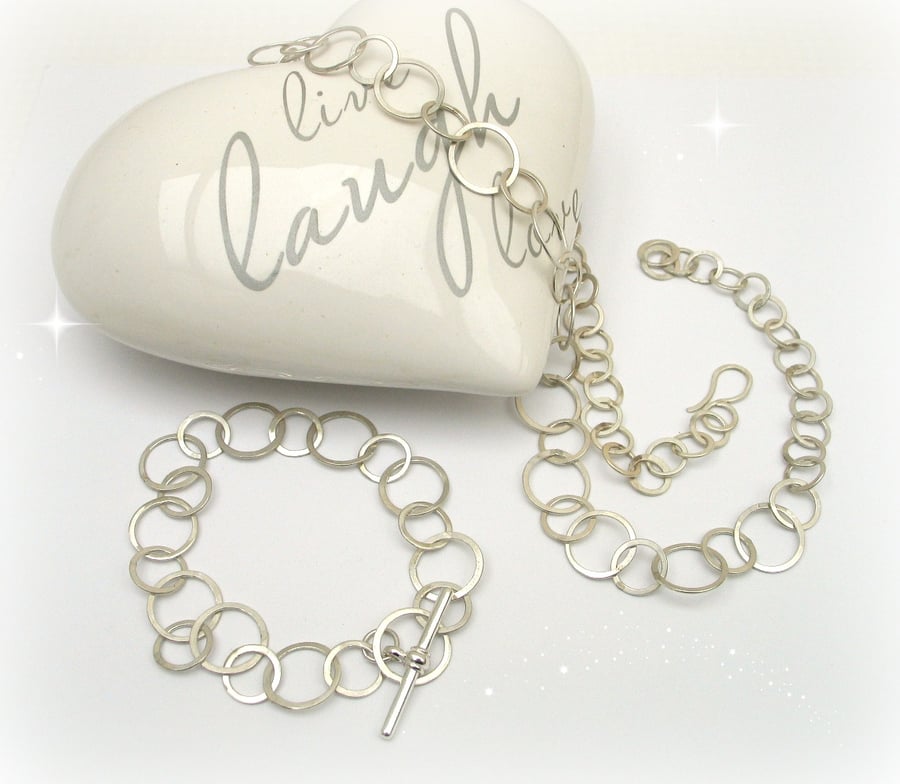 Silver Circles Necklace & Bracelet Set