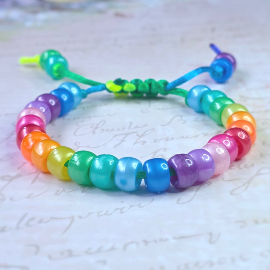 Pearl Rainbow Beaded Bracelet
