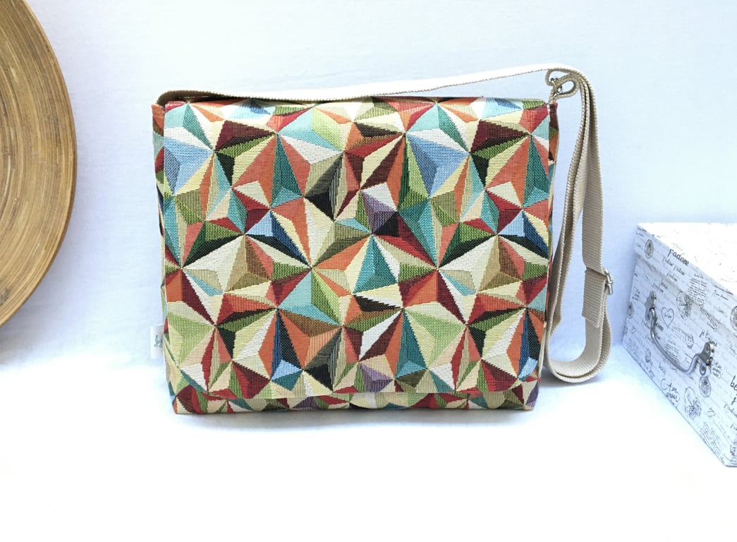 Tapestry shoulder bag, messenger bag, colourful shoulder bag.