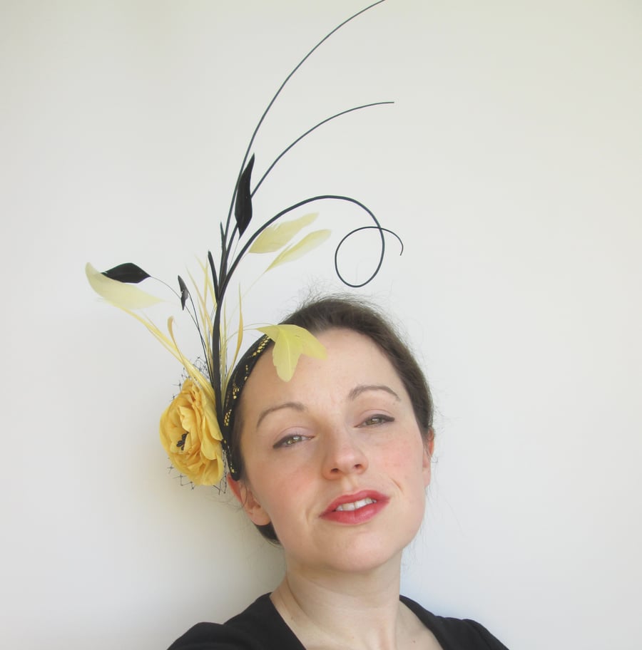 Yellow Silk Head Piece - Yellow Fascinator Hat, Races Hat, Wedding Hat, Ladies