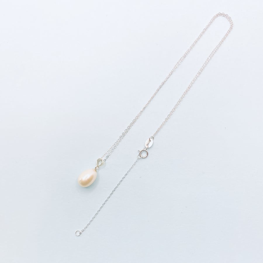 White Oval Freshwater Pearl Pendant Necklace in Sterling Silver 
