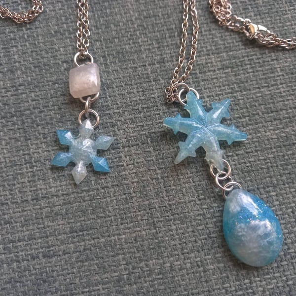 Snowflake and Gem Necklace