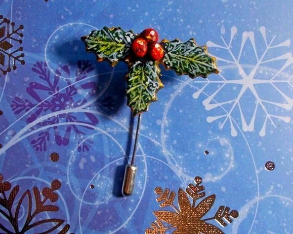 Small Chistmas HOLLY & RED BERRIES PIN Festive Lapel Pin HANDMADE HAND PAINTED
