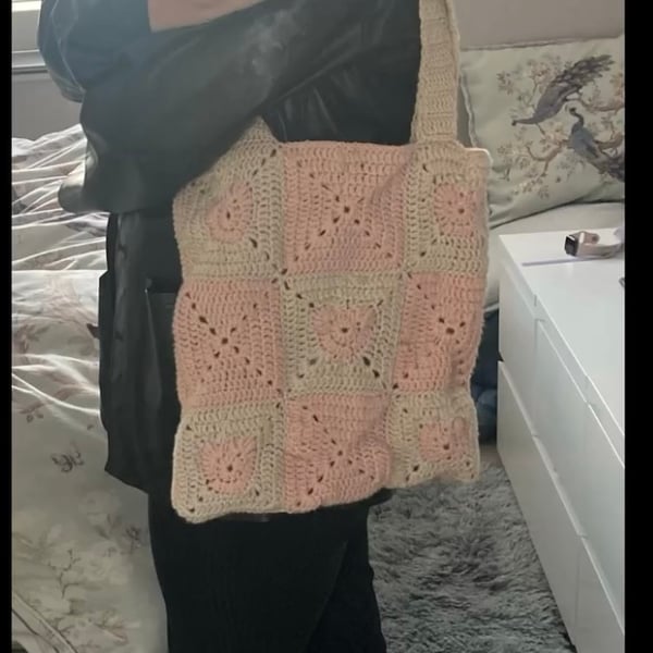 Love heart granny square crochet tote bag 