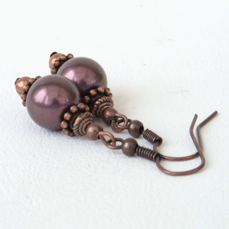 Copper earrings with burgundy mocha shell pearl