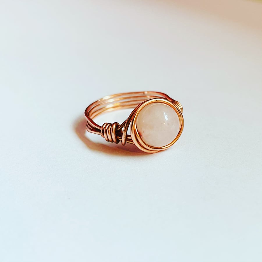 Rose quartz and copper wire ring
