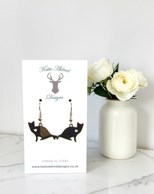 Charm Earrings - Sitting Cat