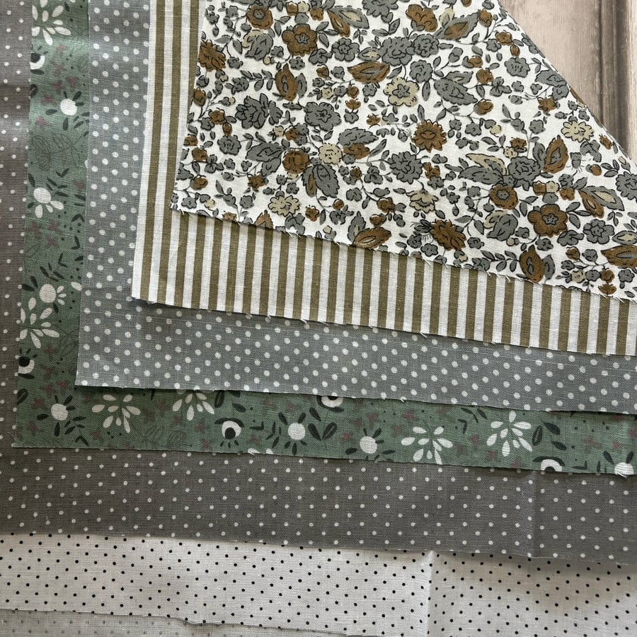 Fat Quarter Set of 6 Fabrics CS 0001