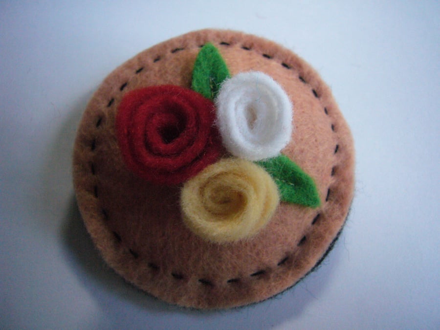 Peach Circle Brooch with rolled flower Trio