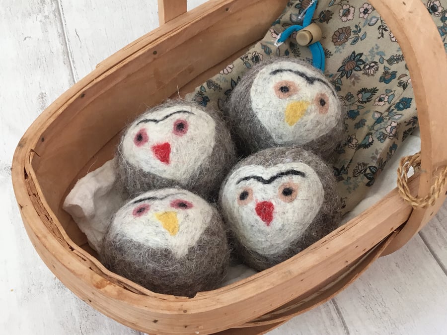 Energy saving shop tumble dryer balls