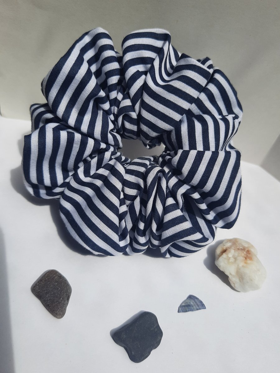 Striped Scrunchie 
