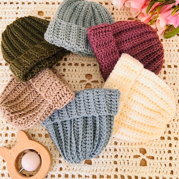 Cosy Ribbed Baby Beanie Hat age 0-3 months