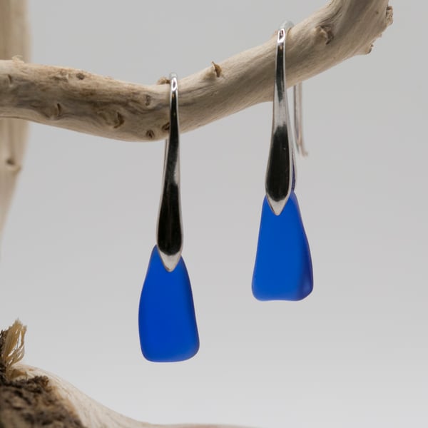 Rhodium plated 925 sterling silver cobalt blue sea glass earrings
