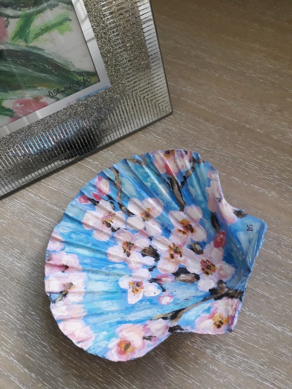 Handpainted "cherry blossom" king scallop shell trinket dish